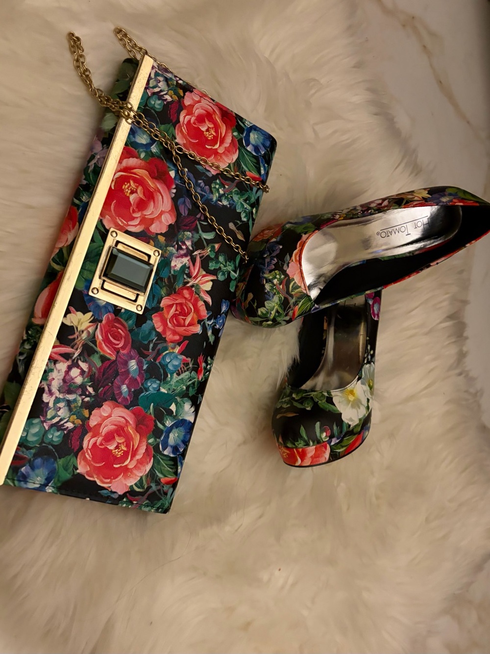 Hot Tomato Floral Print White Heels with Matching Clutch